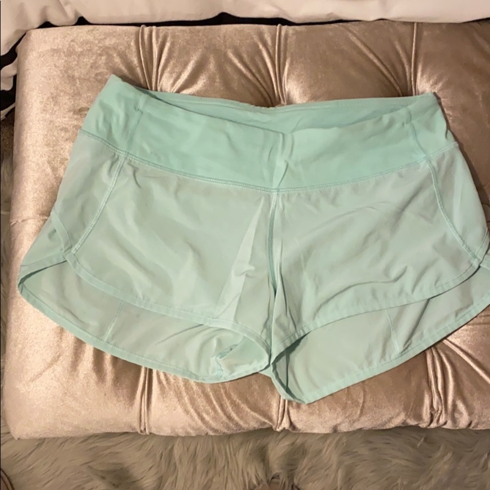 Lululemon // speed up short 2.5”